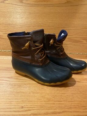 Sperry saltwater Rubber-Bottom Leather Duck Boots
